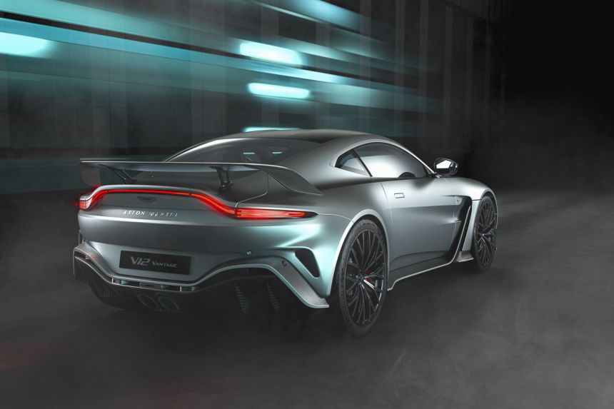 2022 Aston Martin V12 Vantage rips the road with 700 PS image