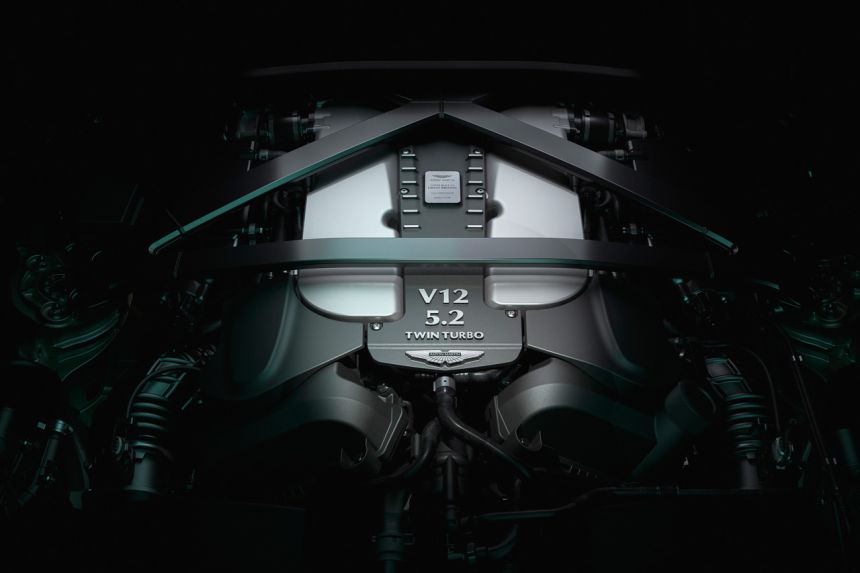 2022 Aston Martin V12 Vantage rips the road with 700 PS image