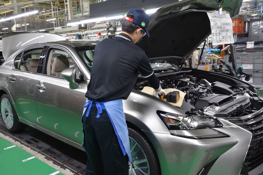 Toyota announce production plant pauses at Japan image