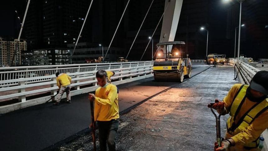 DPWH ramps up work on Binondo-Intramuros Bridge for Holy Week image