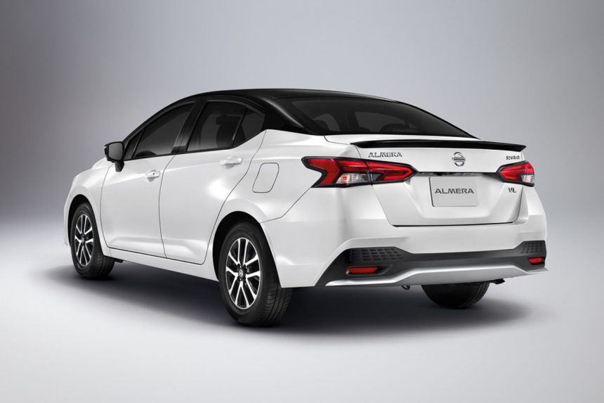 Nissan Almera Sporty image