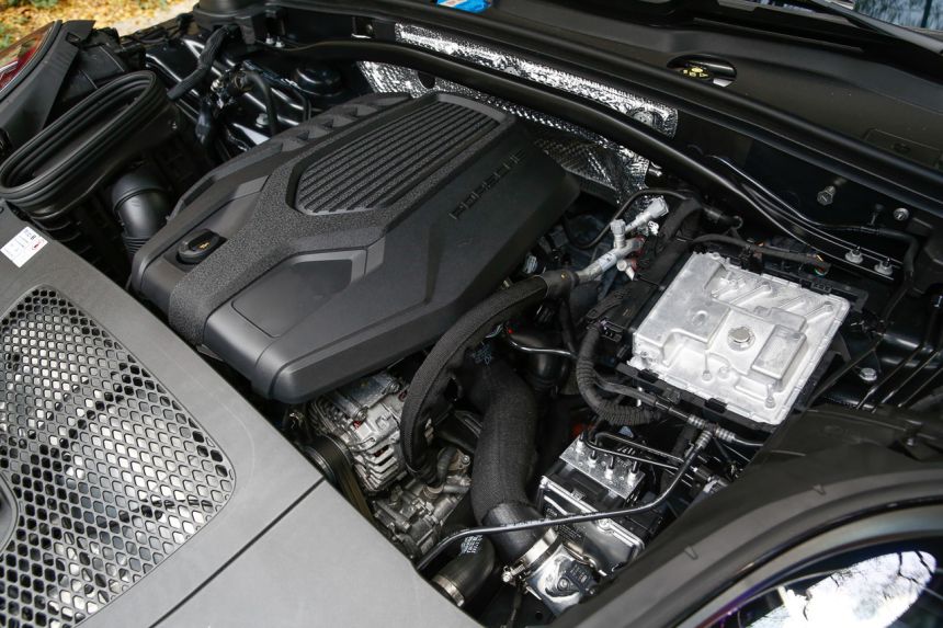 Refreshed and upgraded: 2022 Porsche Macan lands in PH image