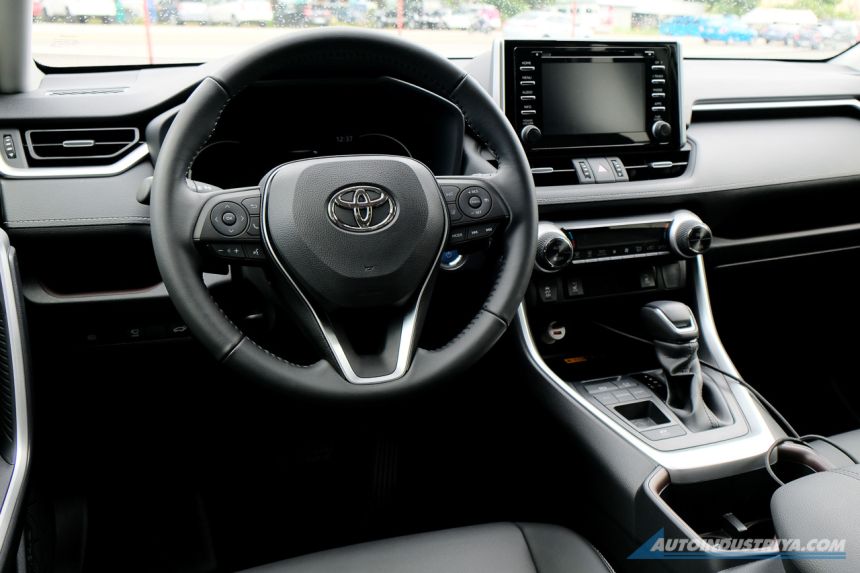 HEV Drive: This Toyota RAV4 was able to average 18.5 km/l image