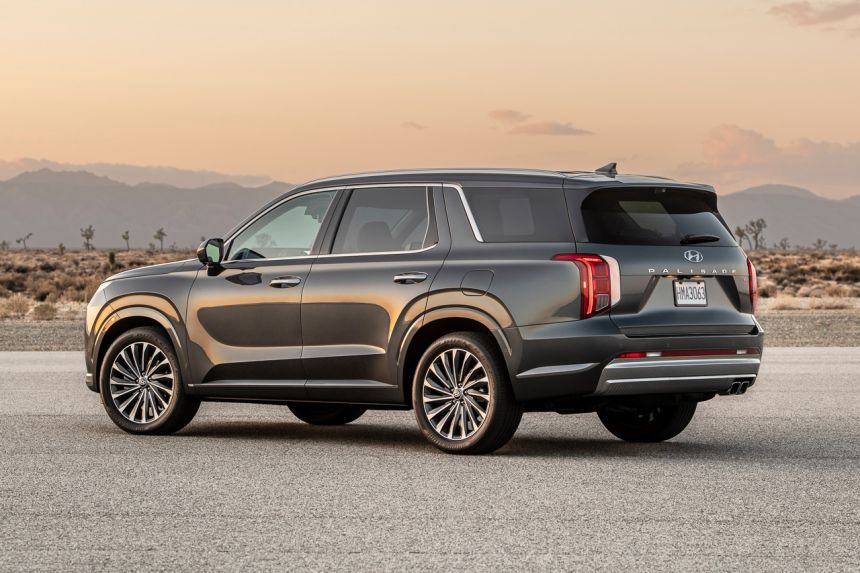 2023 Hyundai Palisade is one handsome-looking SUV image