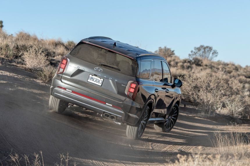 2023 Hyundai Palisade is one handsome-looking SUV image