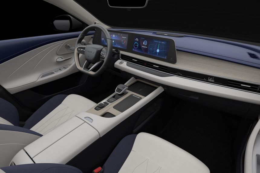 Chery Arrizo 8 is a turbocharged Camry fighter image