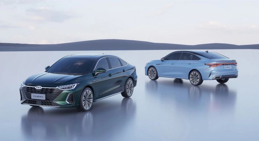 Chery Arrizo 8 is a turbocharged Camry fighter image