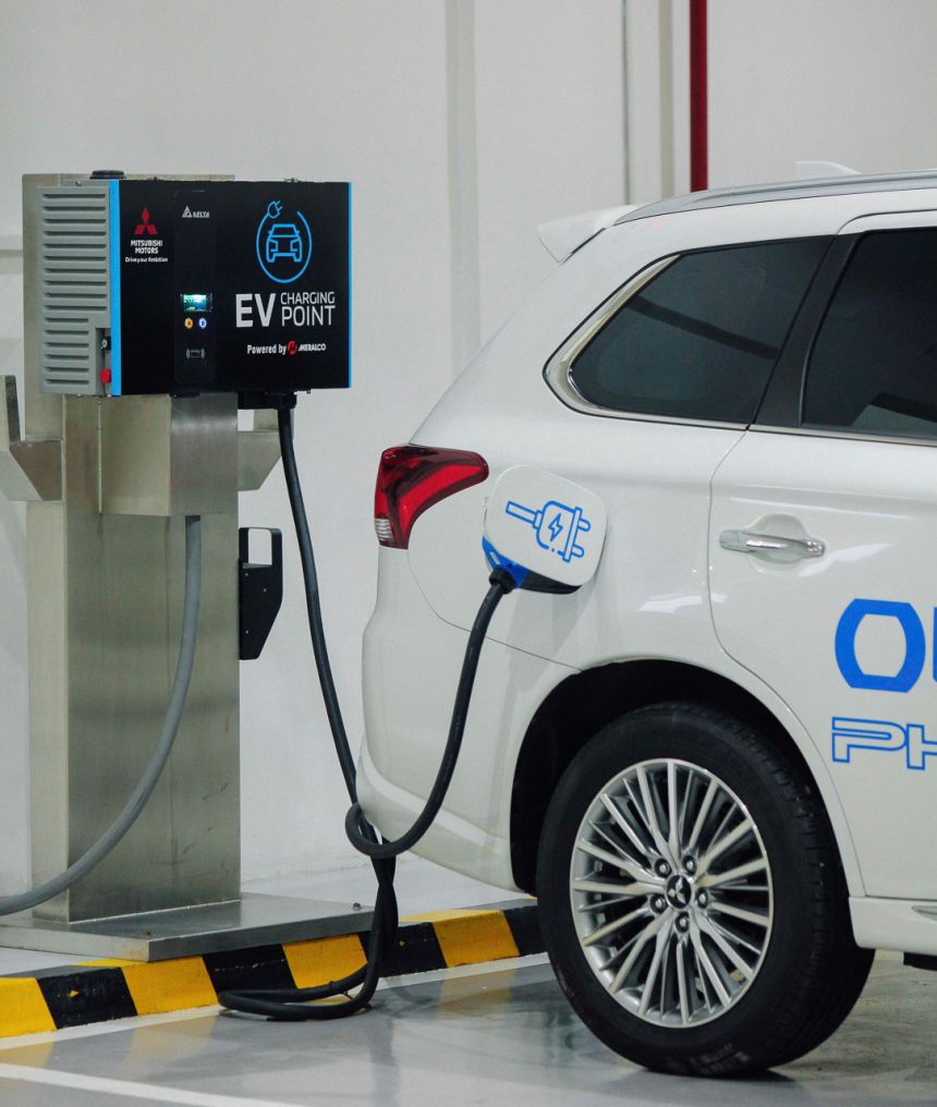 Mitsubishi opens its first EV, PHEV charging station in PH image