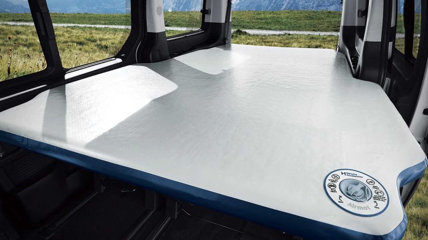 Glamp in style with the 2022 Hyundai Staria Lounge Camper image