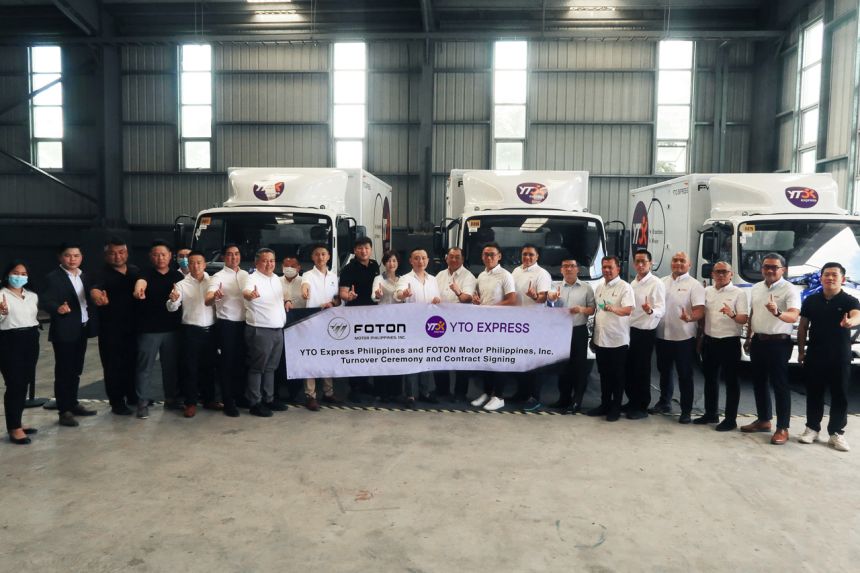 Foton turns over 300 trucks to YTO Express Philippines image
