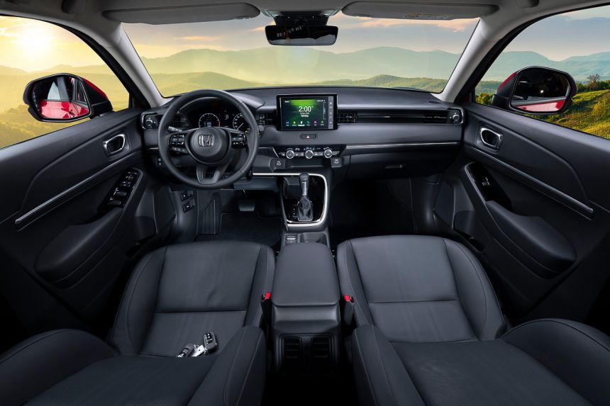 Spec Check: Geely Coolray 1.5T vs Honda HR-V 1.5 VTEC Turbo image