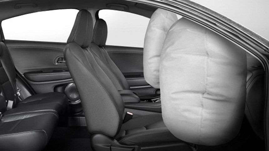 Spec Check: 2018 Honda HR-V vs. 2022 Honda HR-V image