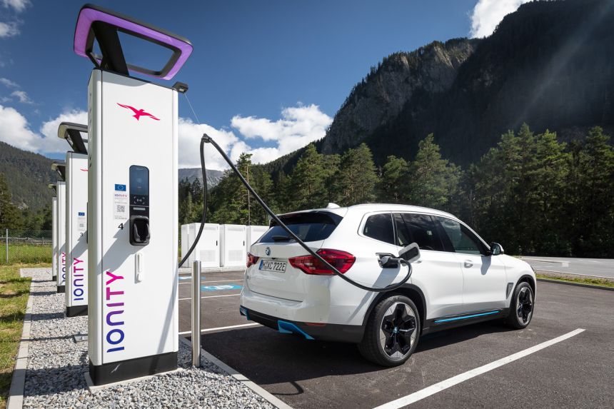 PH passes law to popularize Electric Vehicles image