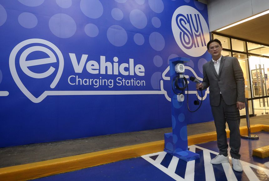EV charging stations now in key NCR SM Supermalls image