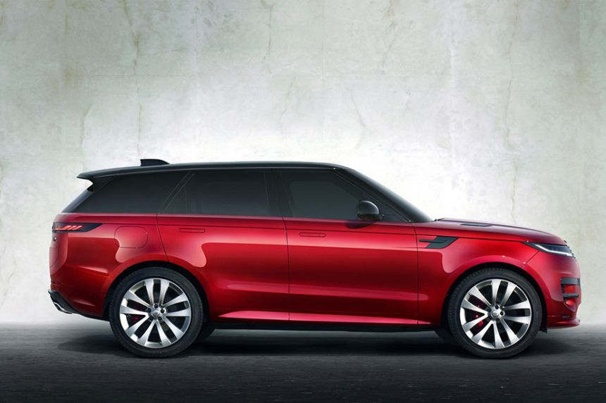 2023 Range Rover Sport can take on 40-degree slopes + water image