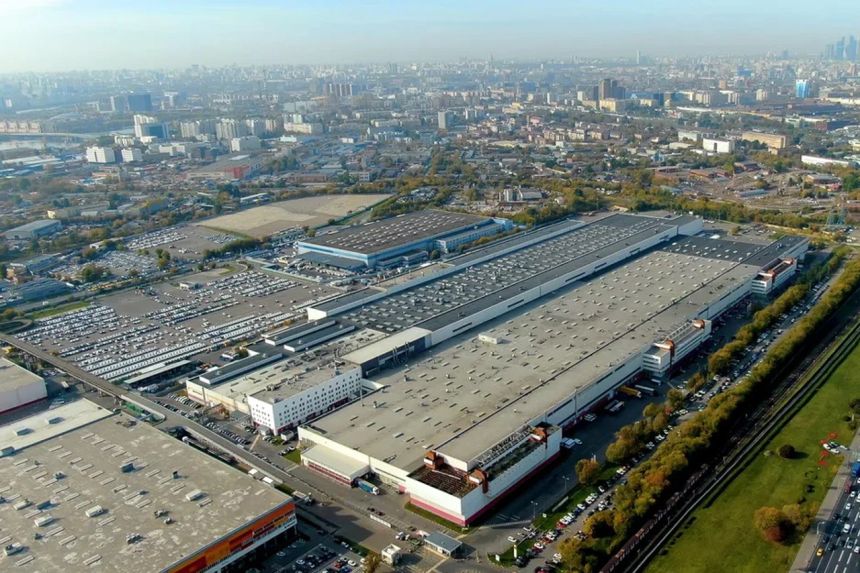 Russia to nationalize Renault plant for Moskvich return image