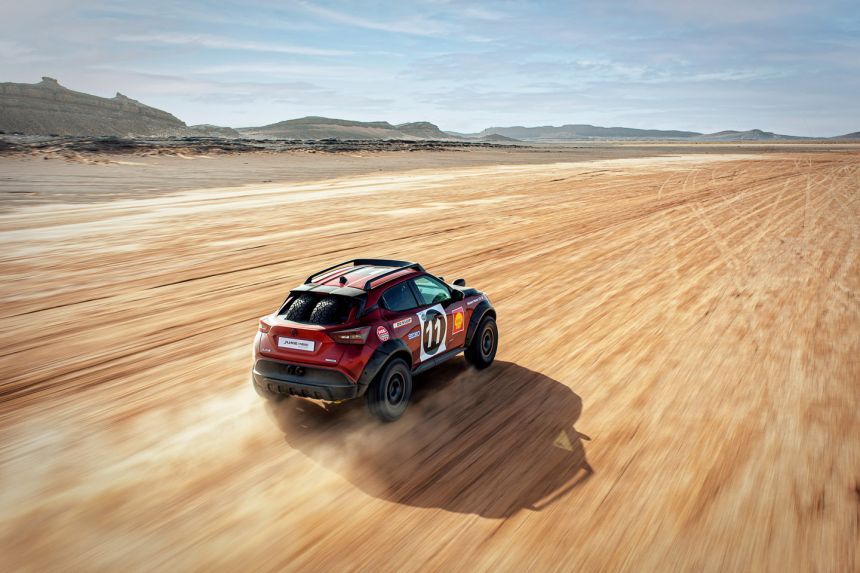 Nissan builds a Dakar-ready Juke Hybrid image