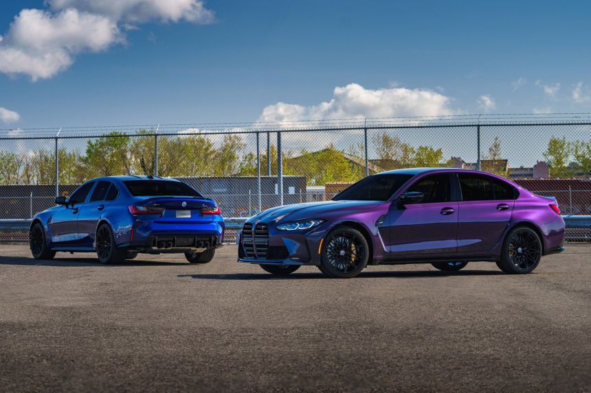 2023 BMW M3 Edition 50 Jahre wears heritage colors image