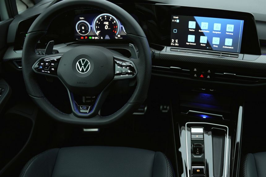 2023 Volkswagen Golf R 20 Years debuts with 333 PS image