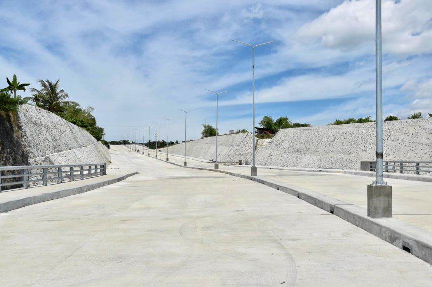PH wants to build bridge between Panglao Island, Tagbilaran City image