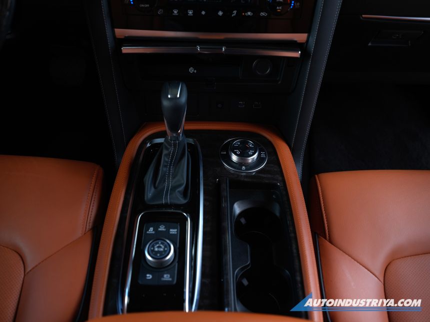 2022 Nissan Patrol Royale V8 Y62 image