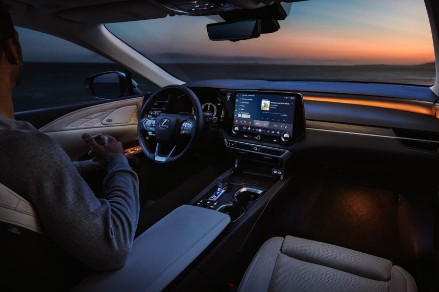 2023 Lexus RX drops V6 for turbocharged inline-four image