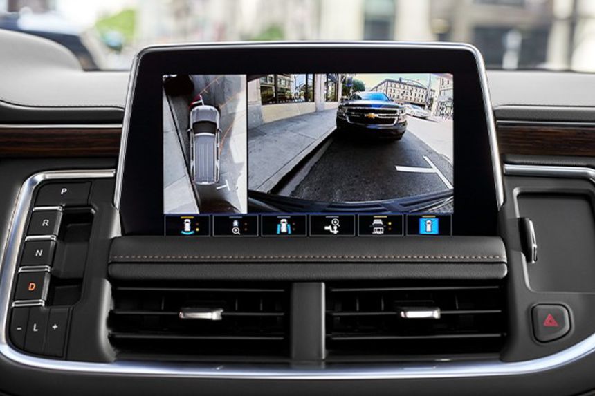 2022 Chevy Suburban PH image