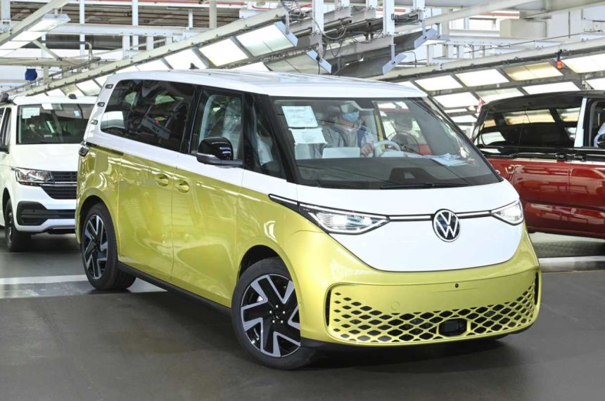 Volkwagen ID Buzz start production run image