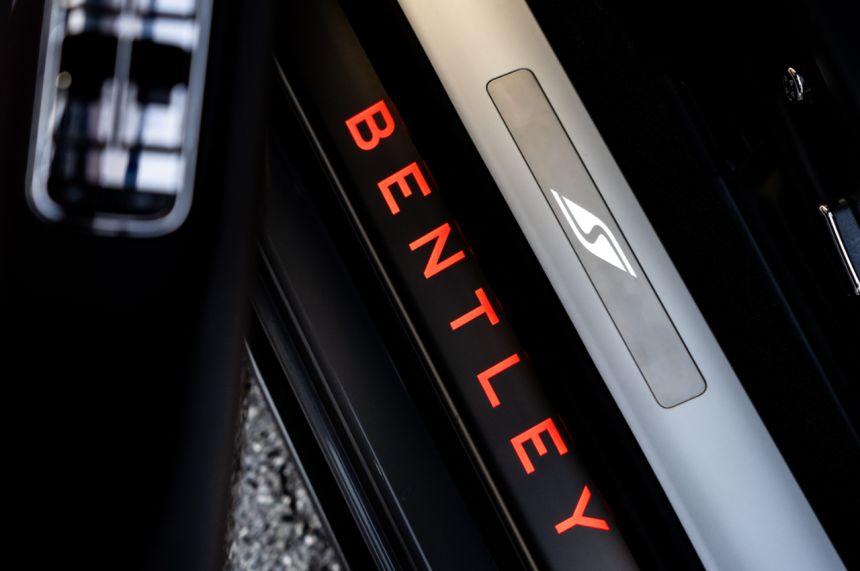 2 new Continental offerings from British car manufacturer Bentley image