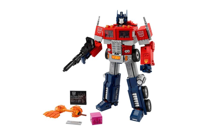 Autobots, transform: Reserve Lego Optimus Prime until June 30 image