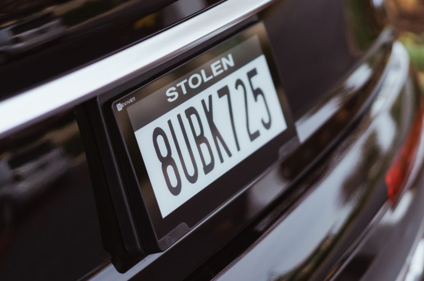 Are Digital License Plates The Future? image
