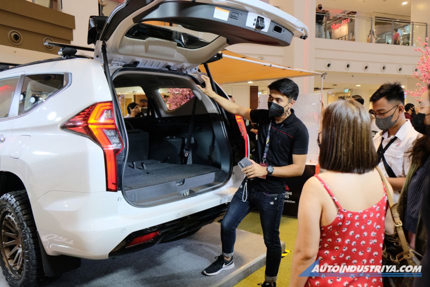 Mitsubishi Kyaraban image