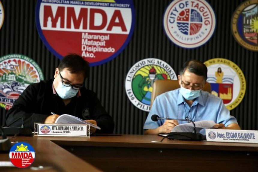 MMDA, LTO sign MOA for traffic violation, vehicle data sharing image