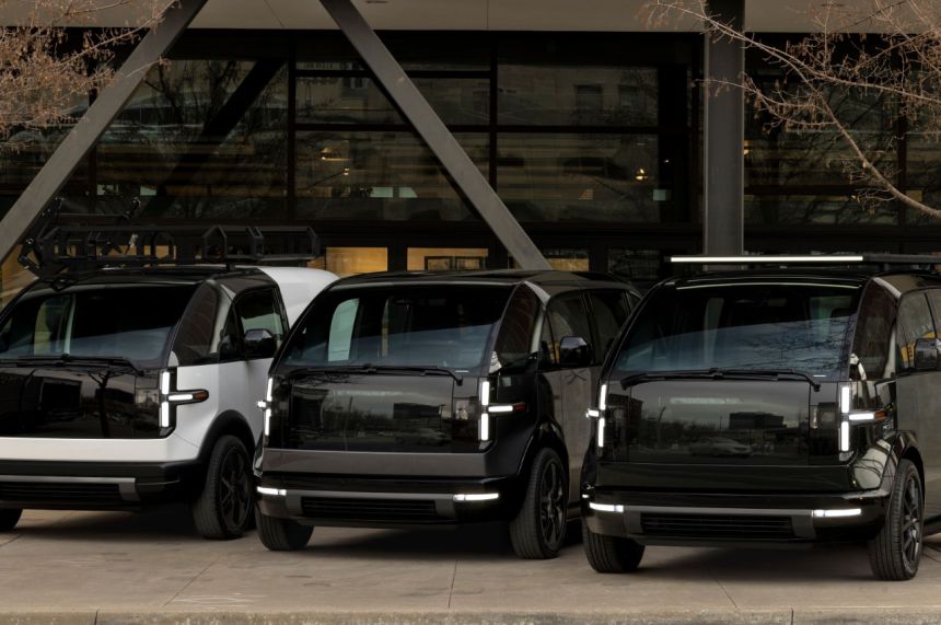 NASA reveals astronaut shuttle: Canoo Lifestyle EV image