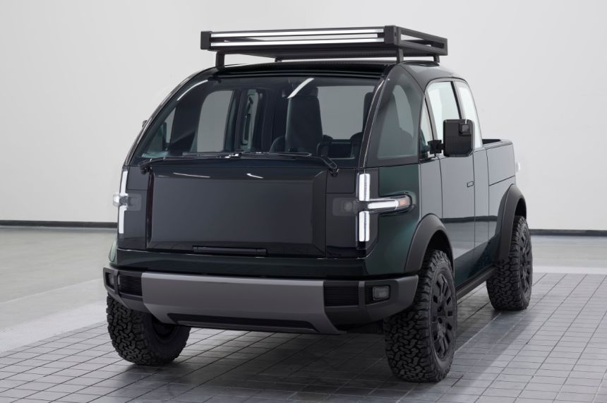 NASA reveals astronaut shuttle: Canoo Lifestyle EV image