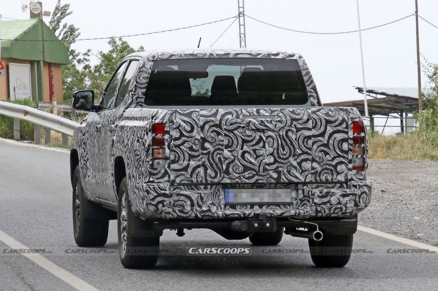 LOOK: Next-gen Mitsubishi Strada could look like the Outlander image