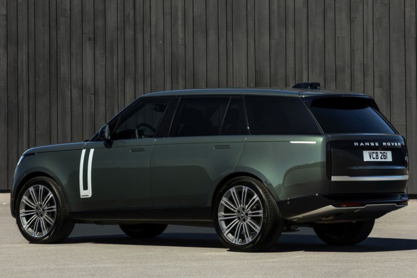 Prices, specs, features: 2023 Range Rover lands in PH image