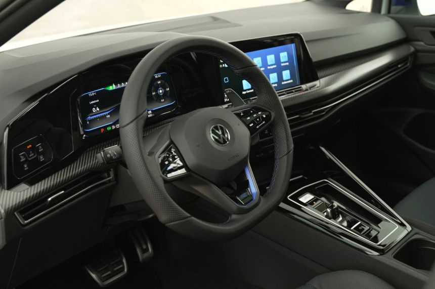 Volkswagen works on subscription-based function-on-demand vehicle software image