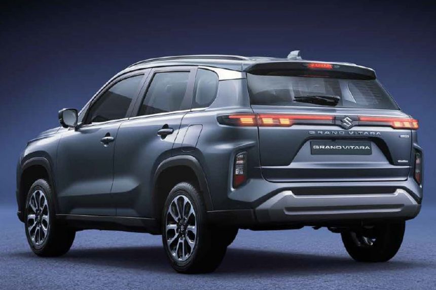 Suzuki's 2022 Grand Vitara debuts with two hybrid engines, AWD image