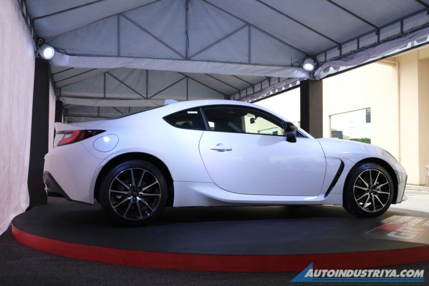 Look: 2022 Toyota GR86 has finally arrived in PH image