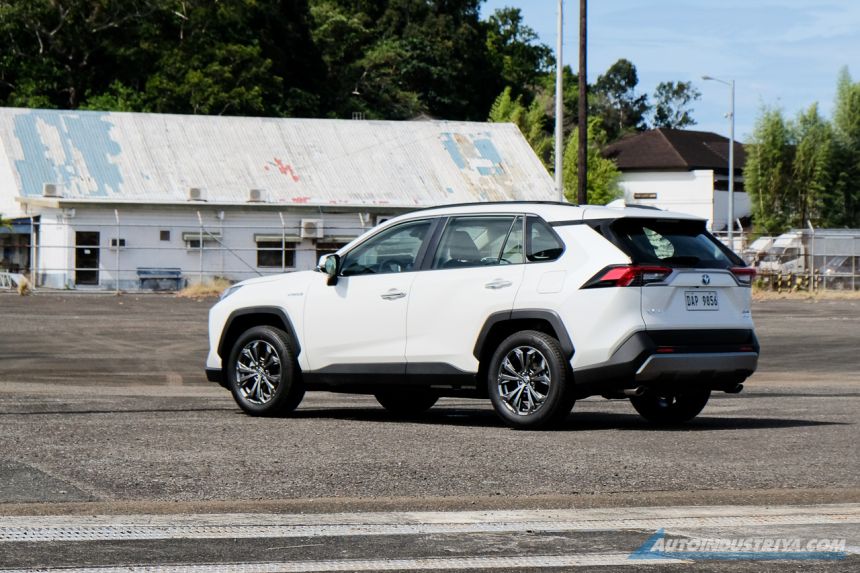 Toyota RAV4 latest casualty of parts shortage issue image