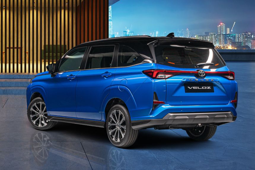 Toyota Veloz in Blue Metallic for Malaysia makes us green with envy image
