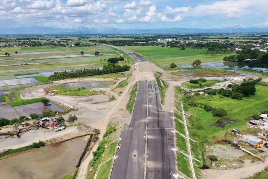 Entire 30-km of Central Luzon Link Expressway 96% complete image