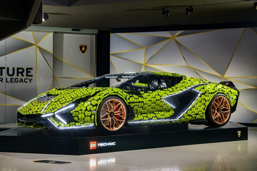 Lego turns Lamborghini Sian into a life-size model kit image