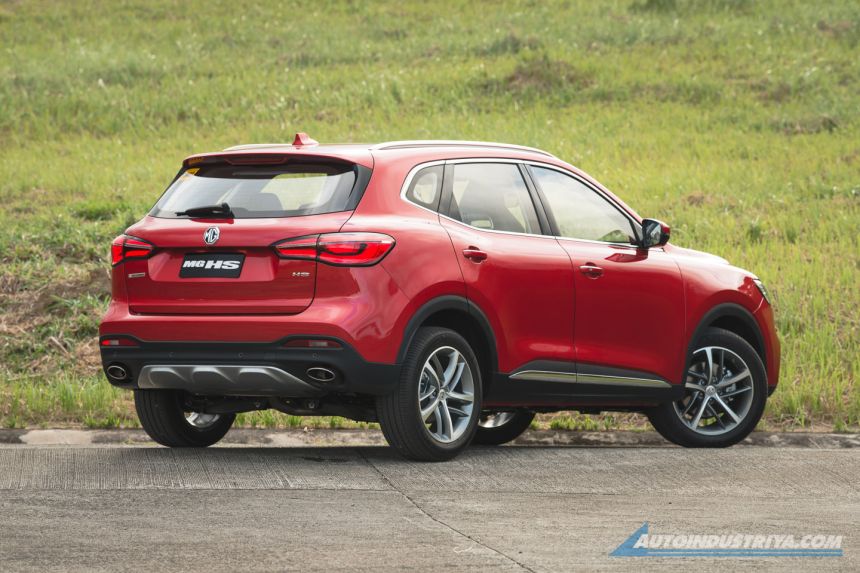 Embargo: MG HS Review image