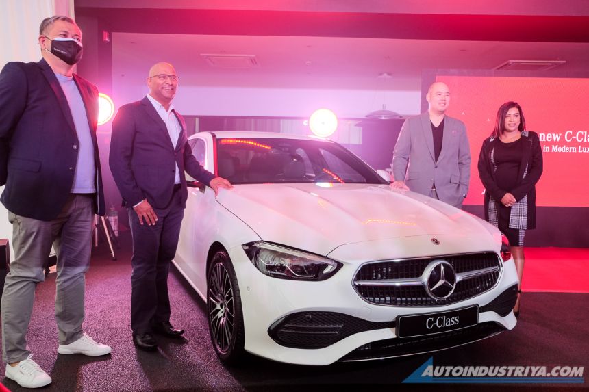 2023 Mercedes-Benz C-Class arrives for PHP 3.890M image