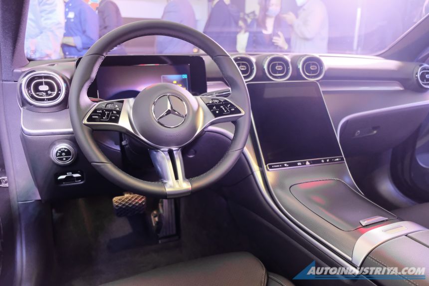 2023 Mercedes-Benz C-Class arrives for PHP 3.890M image