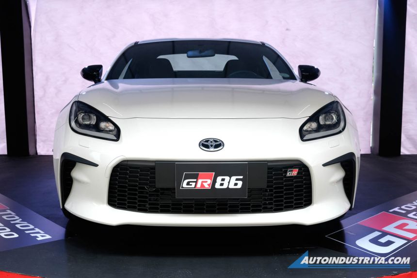Toyota GR 86 starts at . . . image