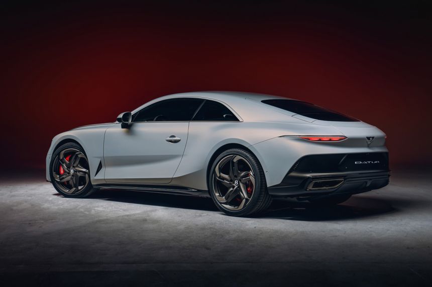 740 HP Mulliner Batur is a glimpse of Bentley's EV future image