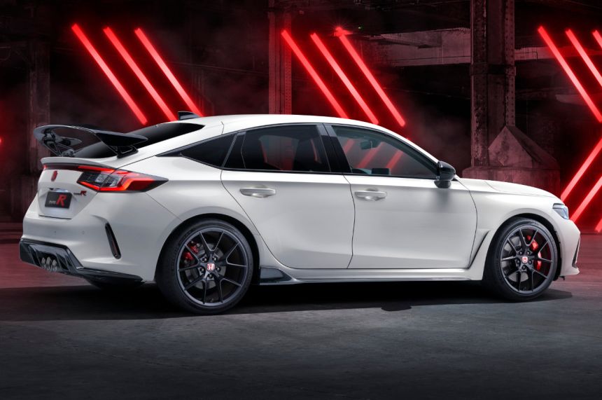2023 Honda Civic Type R: How much and how many units for PH? image
